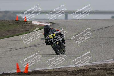 media/Nov-29-2025-TrackDaz (Sat) [[10ae2d9bce]]/A Group/Session 3 (Outside Grapevine)/